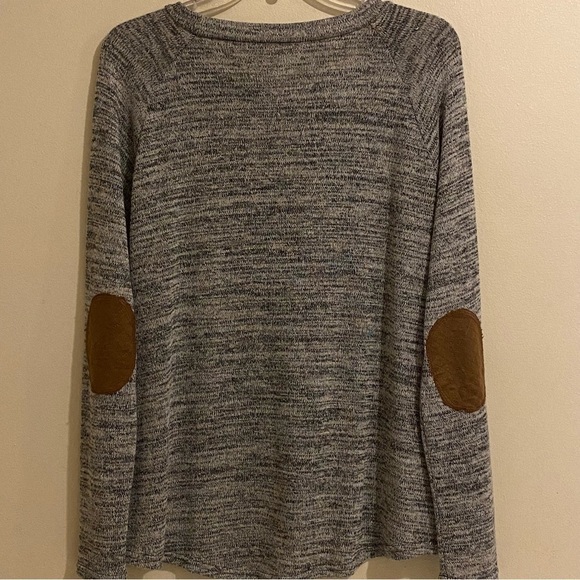 Mine Anthropologie Size L Gray Pullover Elbow Patch Long Sleeve Faux Side Button - Picture 4 of 11
